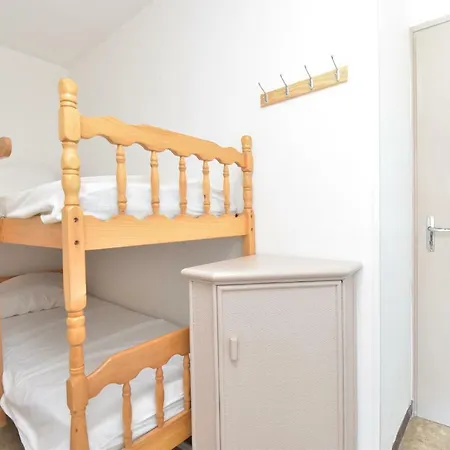 Apartment Le Vincent , Rez De Jardin Bord De Plage *